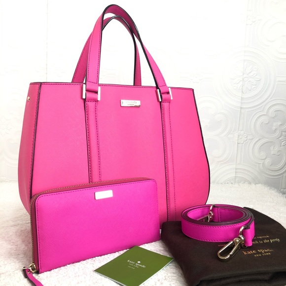 kate spade Handbags - 🌸OFFERS?🌸 Kate Spade TwoTone Hot Pink Set